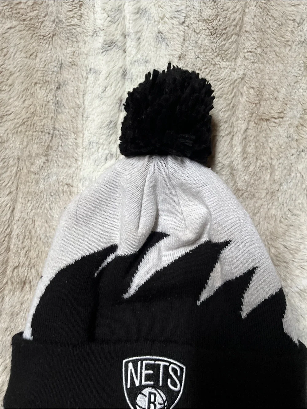 Mitchell & Ness Black and Gray Brooklyn Nets Pom Cuffed Beanie